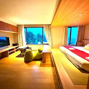 https://gran-terrace-le-lien-hakone.hotelshakone.com