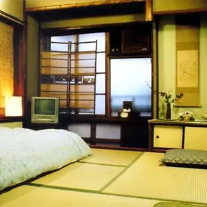 Tama 2*, Tōkyō Japon